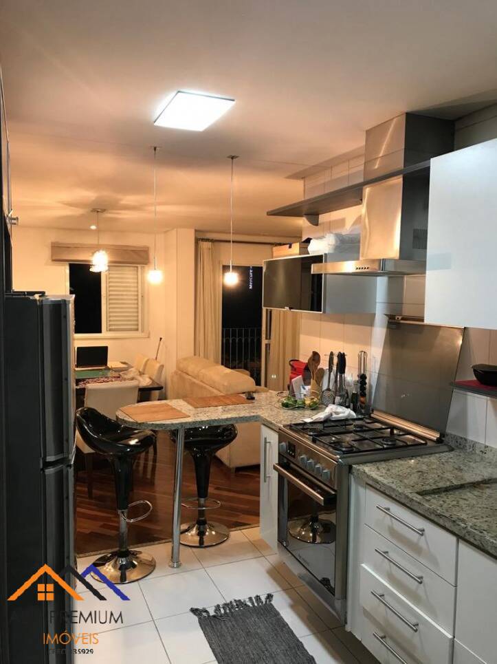 Apartamento à venda com 3 quartos, 76m² - Foto 3