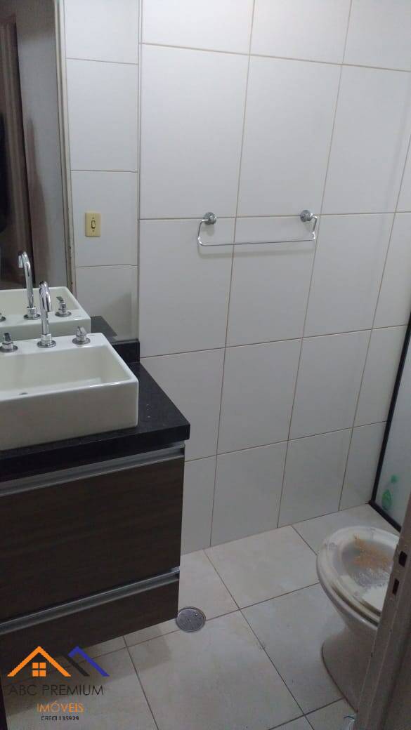 Apartamento à venda com 2 quartos, 56m² - Foto 2