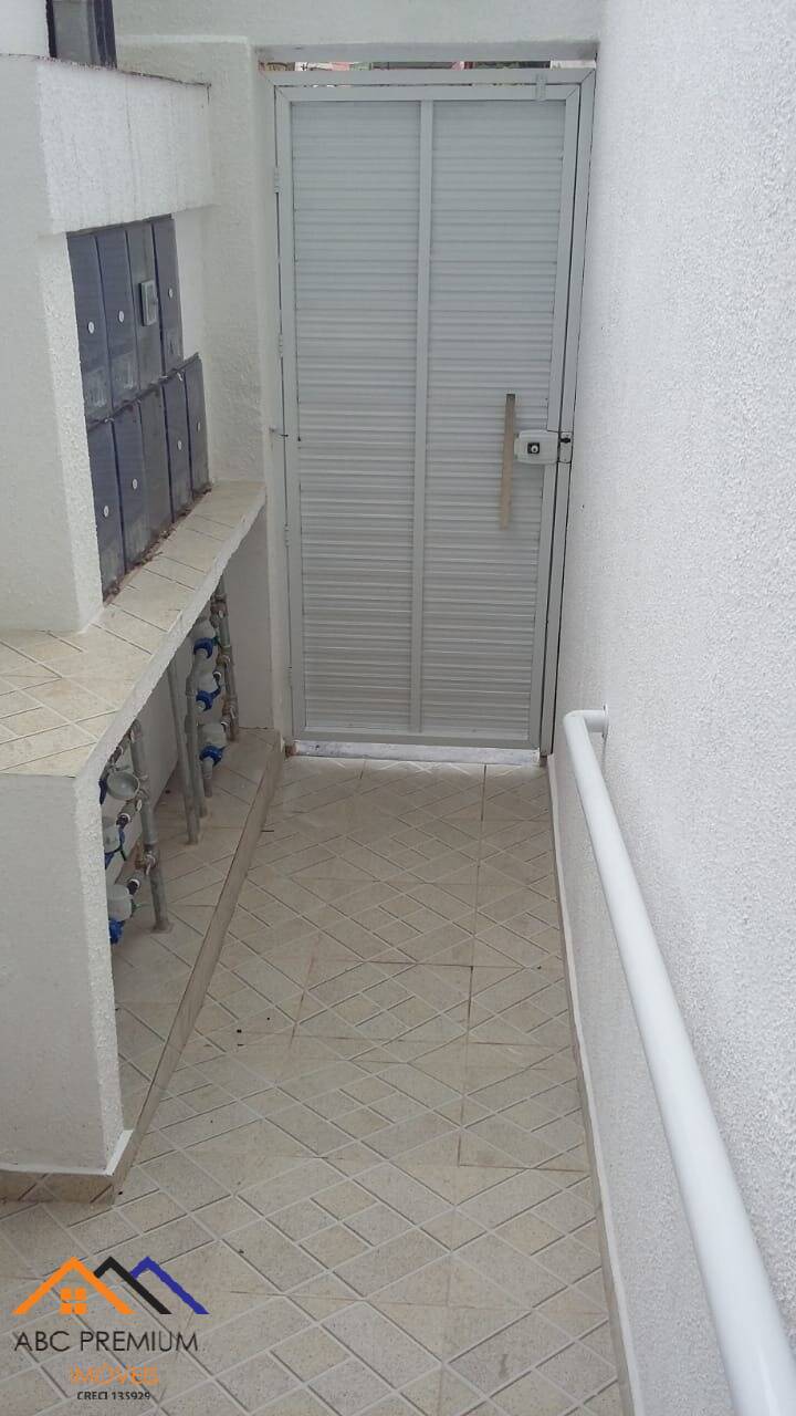 Apartamento à venda com 2 quartos, 50m² - Foto 17